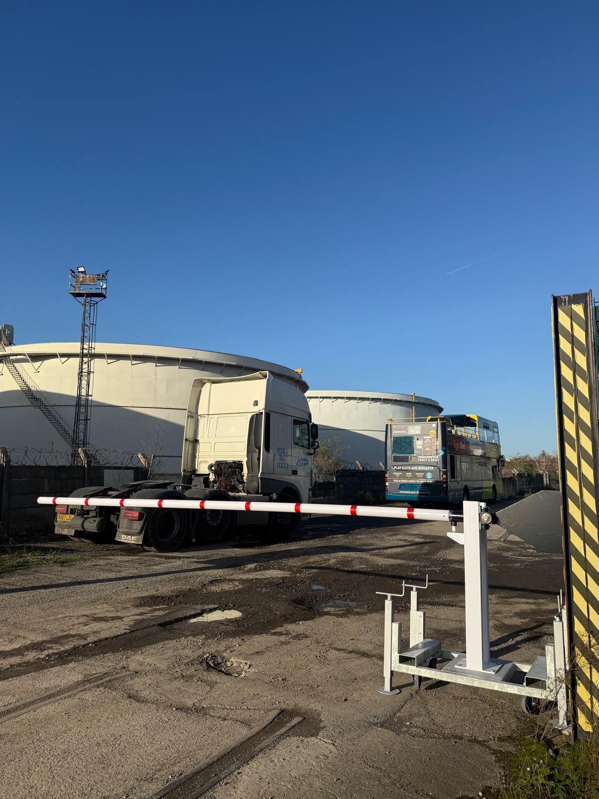 Portable Manual Rising Arm Vehicle Barrier (Trolley System)