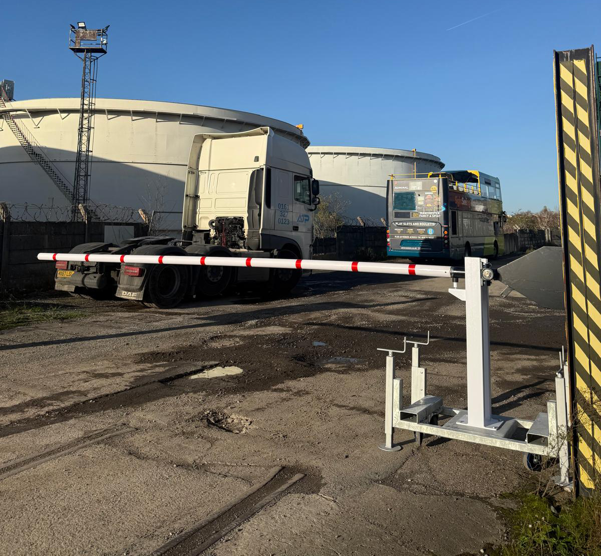 Portable Manual Rising Arm Vehicle Barrier (Trolley System)