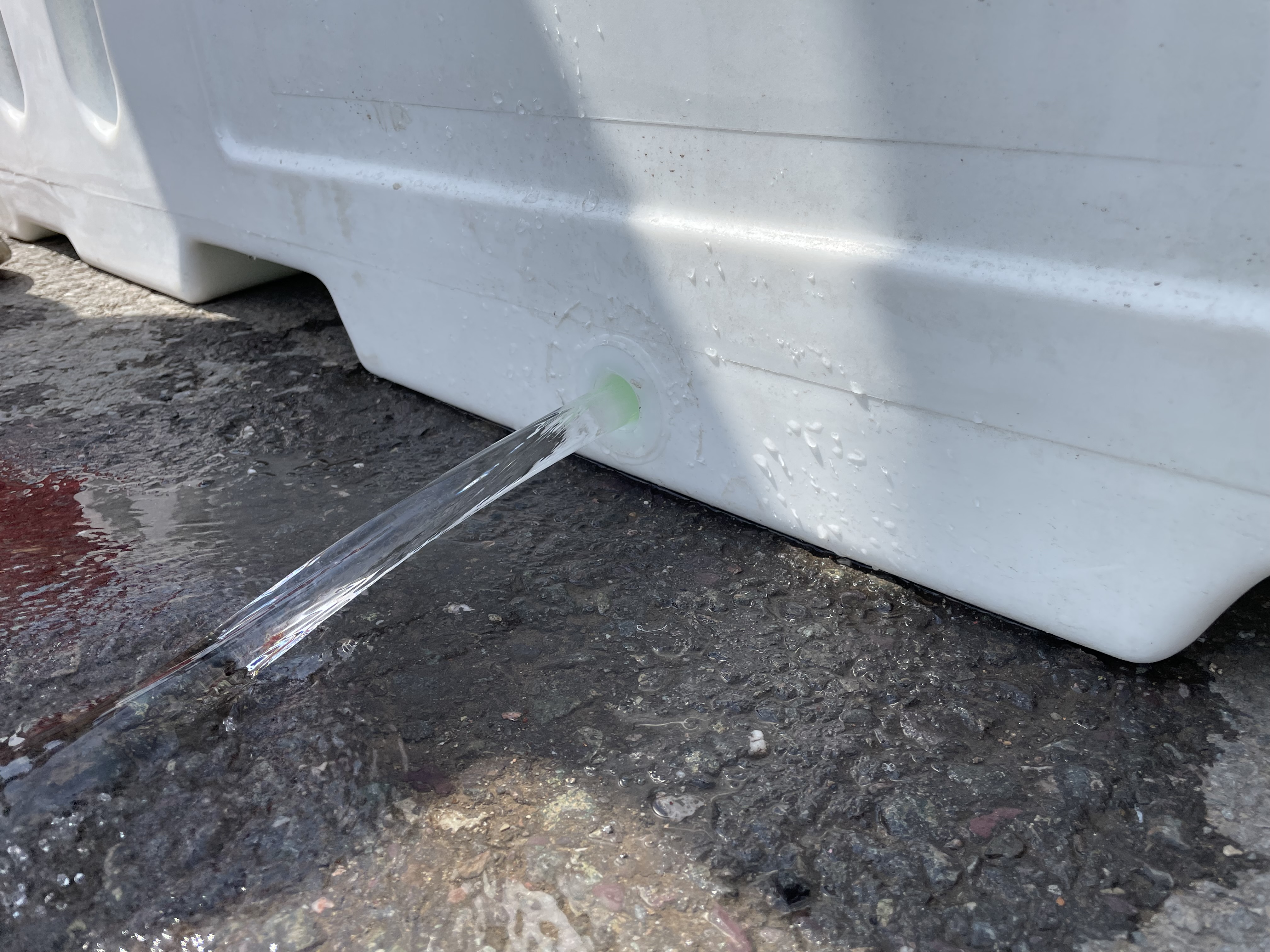 Defender 50 &ndash; Heavy Duty Crash Tested Barrier (up to 50 mph)